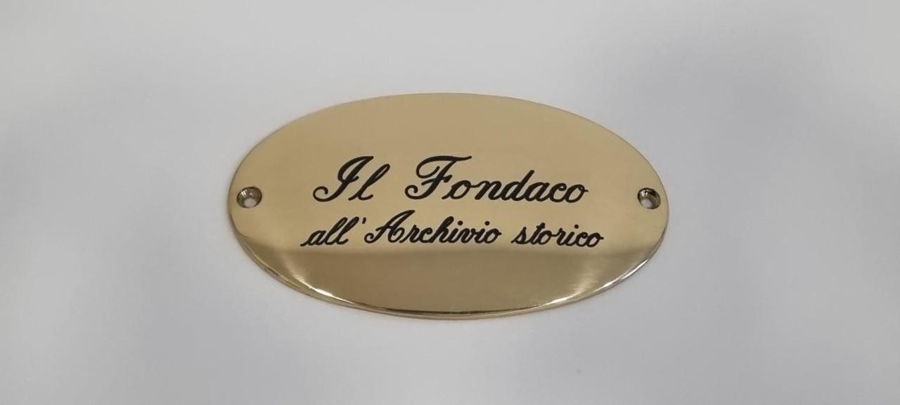 Il Fondaco All'Archivio Storico เนเปิลส์ ภายนอก รูปภาพ
